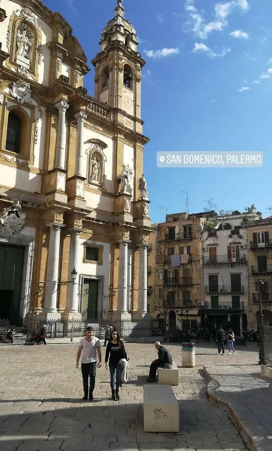 Homestay Amuni Apartment Palermo